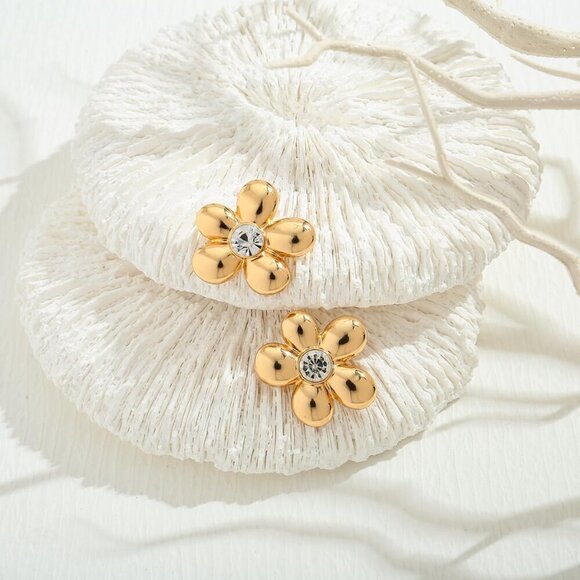 Gold Floral Earrings for Women Brass Stud Jewelry Statement Everyday Party - Picture 5 of 6